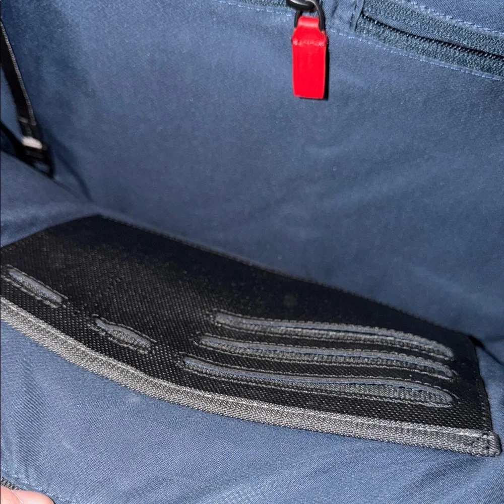 Tumi Alpha 2 Slim Deluxe Portfolio Bag